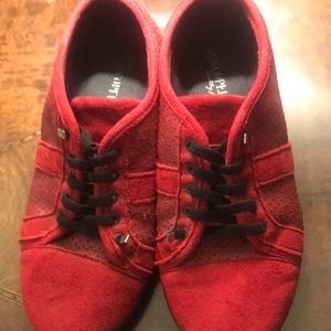 Red comfort shoes